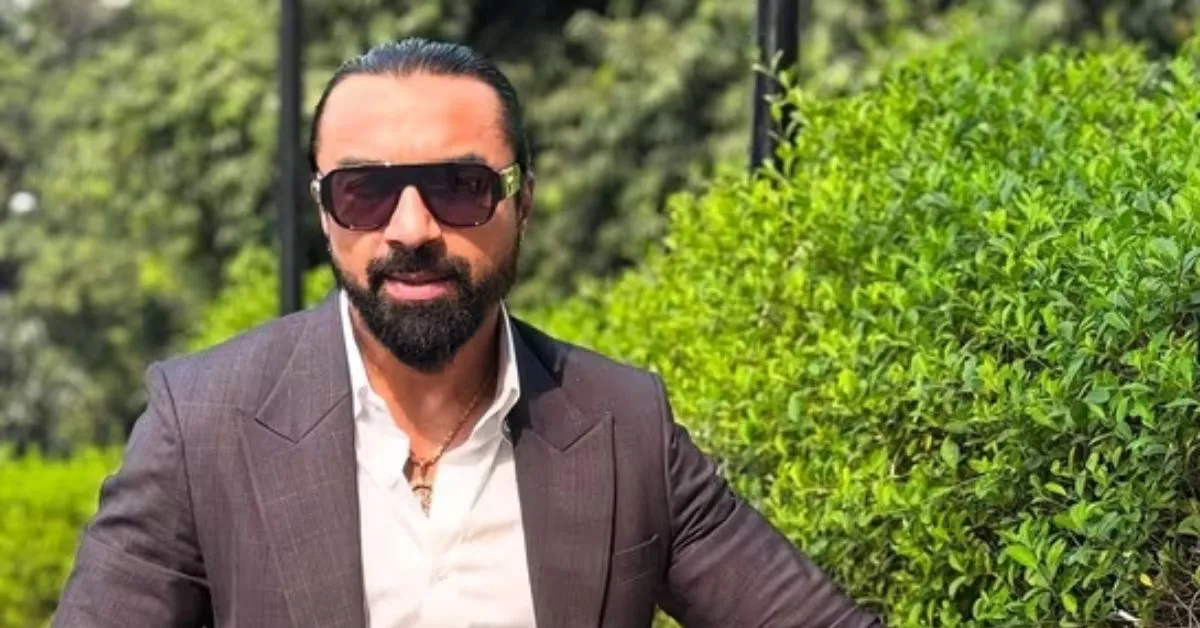 Ajaz Khan