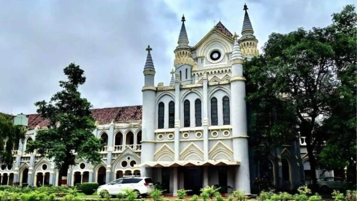 हाई कोर्ट