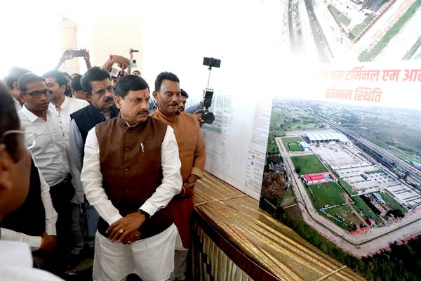 इंदौर मैनेजर्स के लिए बड़ा संदेश, इंटेलिजेंट सिस्टम डिजाइन करना अब जरूरी हुआ