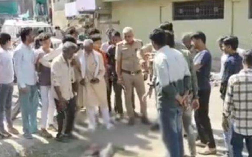 सुसनेर नवजात शव मिलने से सनसनी, नाले में मिला मासूम का शव