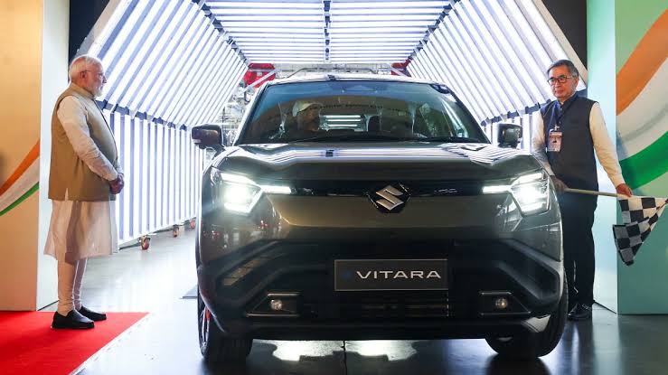 मार्च 2026 टॉप EV बिक्री: रिकॉर्ड डिमांड, इन कारों ने मचाया धमाल