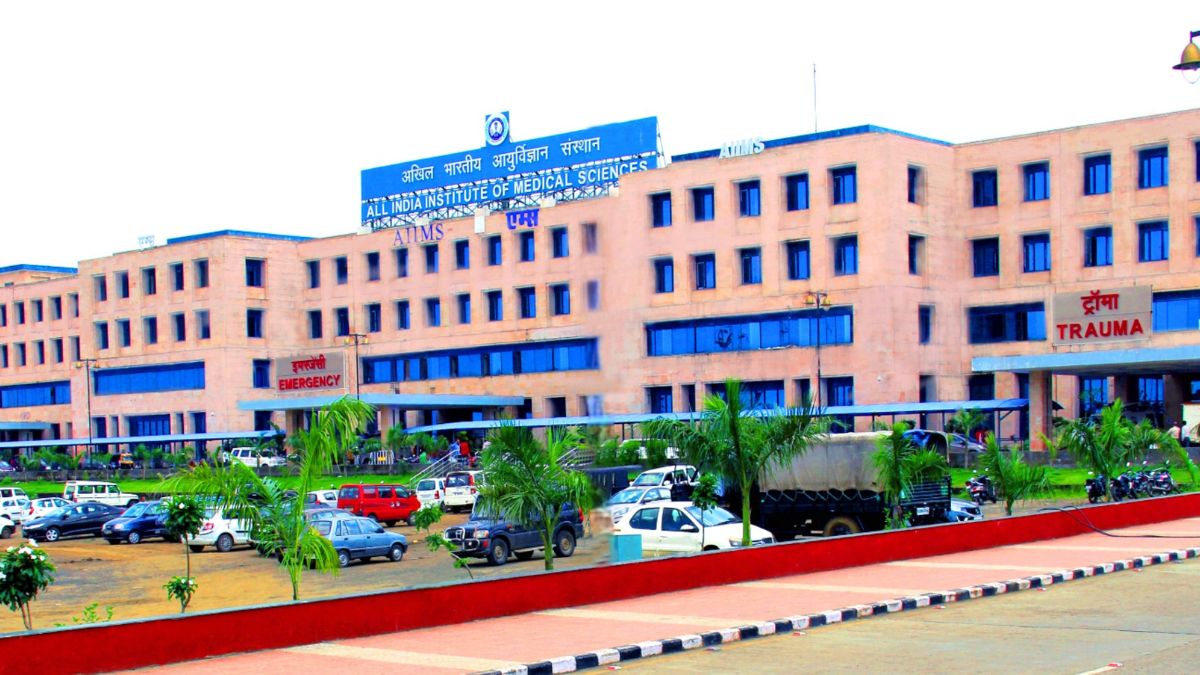 AIIMS भोपाल की बड़ी चेतावनी, सिकल सेल रोग से पीड़ित बच्चों में छिपे गंभीर खतरे का खुलासा